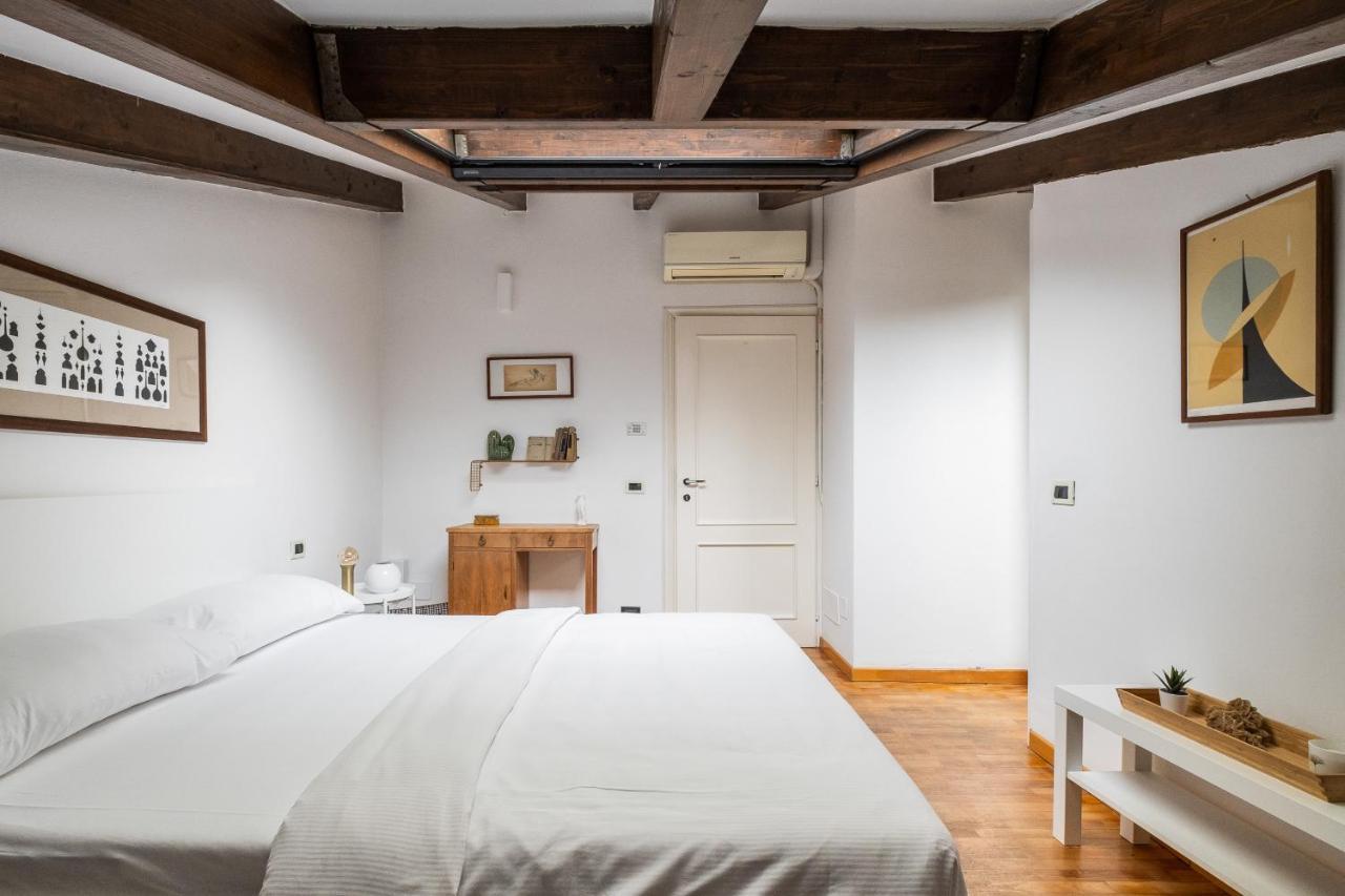 Loft Con 2 Terrazzi Nei Pressi Della Johns Hopkins University Bologna Eksteriør billede